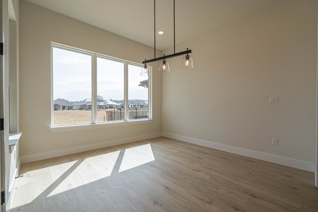 2013 W Toscano Way. Kerrville, TX 78028