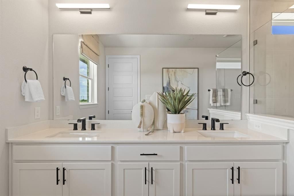 6228 Fortuna Lane. McKinney, TX 75070