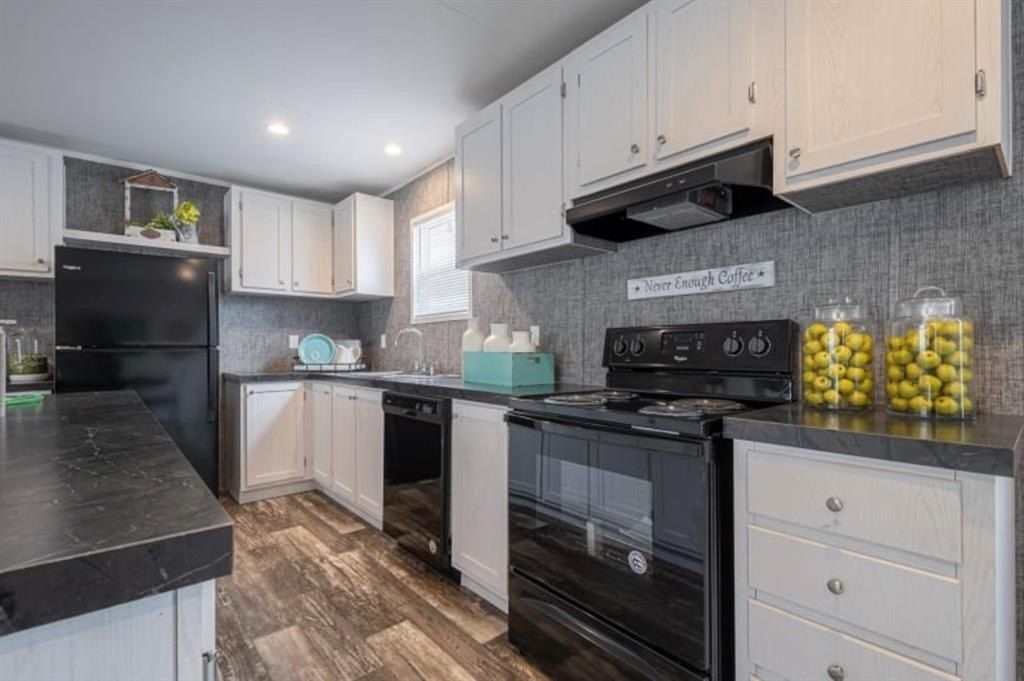 Lot 4 Se Cr 4045. Kerens, TX 75144