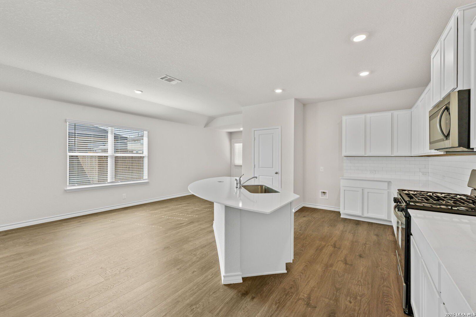 632 Sumpter Banks. Cibolo, TX 78108