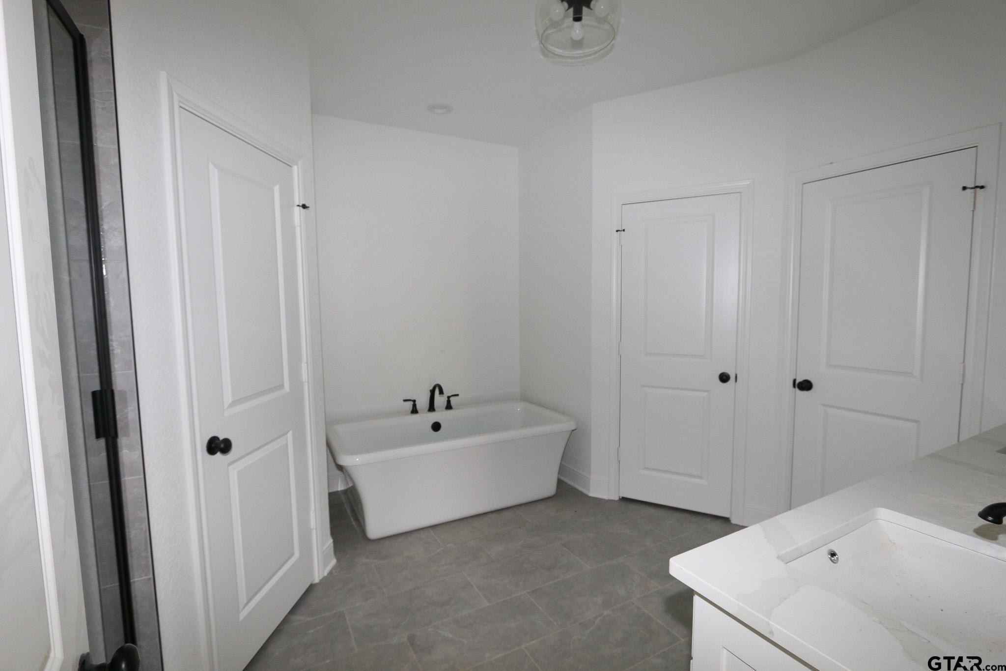 11786 Jayden Lane. Tyler, TX 75703