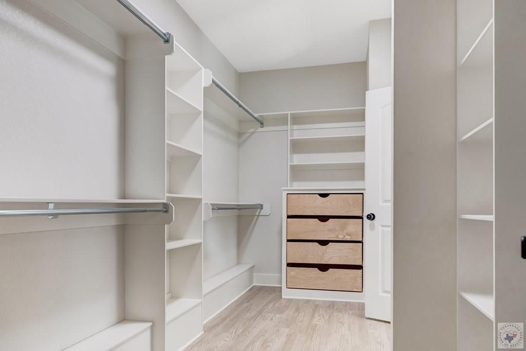 1043 Brown Dr. Texarkana, TX 75501