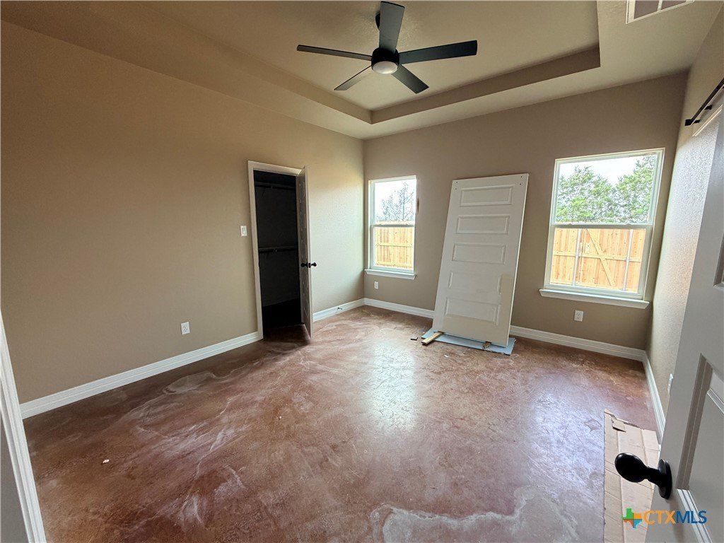 1313 Lone Pine Way. Killeen, TX 76543