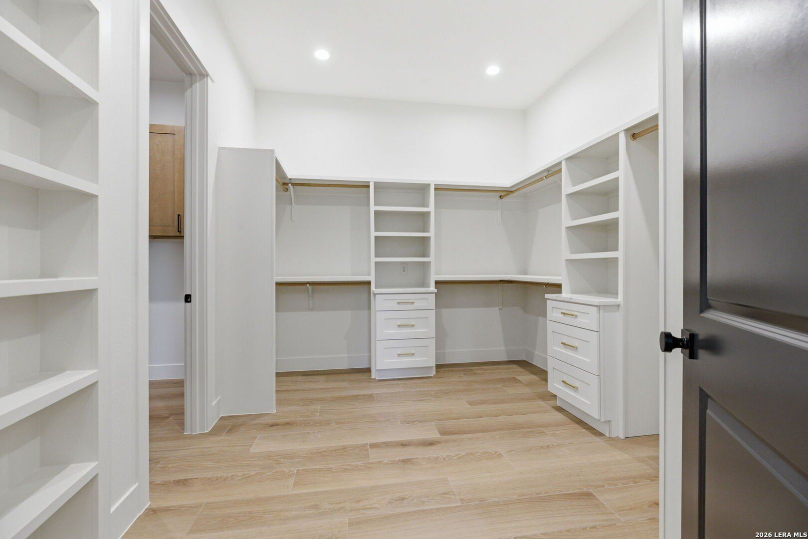 783 Maximino Ridge. Bulverde, TX 78163