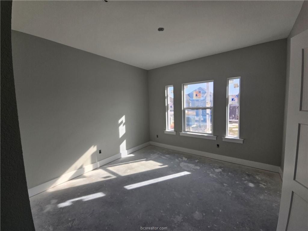 2818 Spector Drive. Bryan, TX 77808