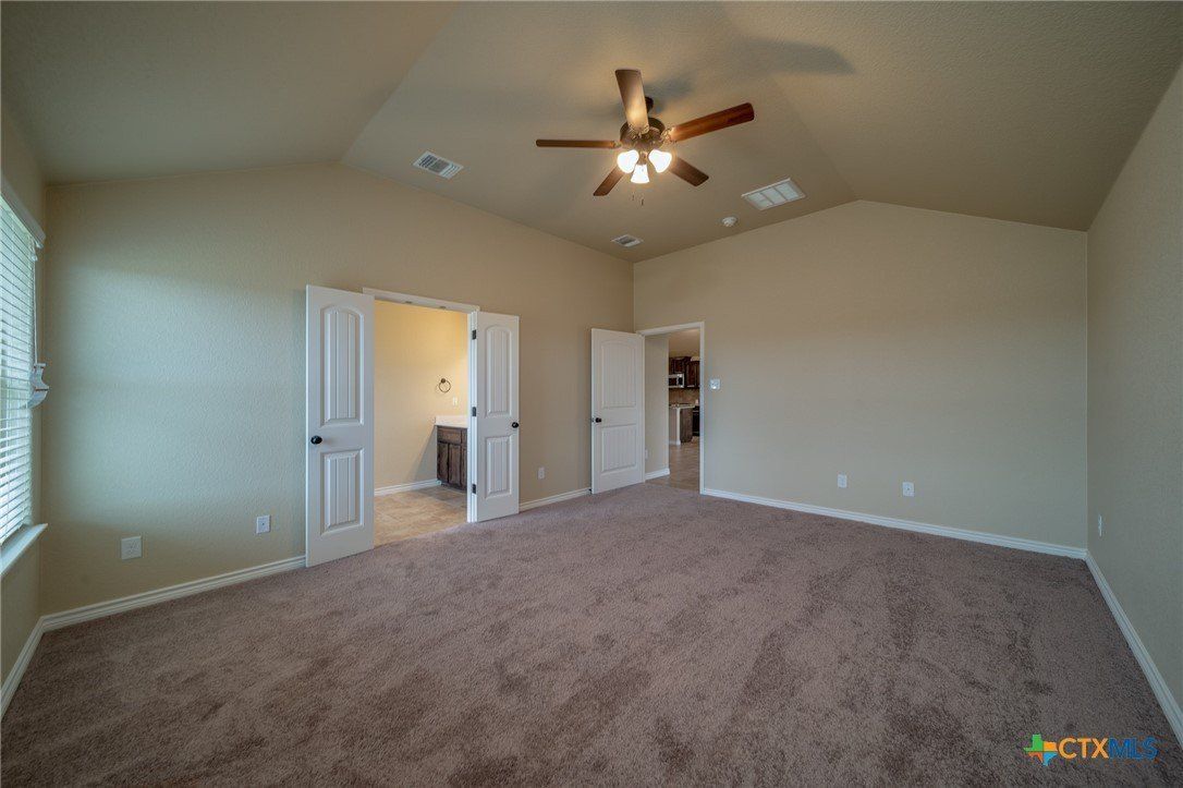 610 Bobby Lou Lane. Copperas Cove, TX 76522