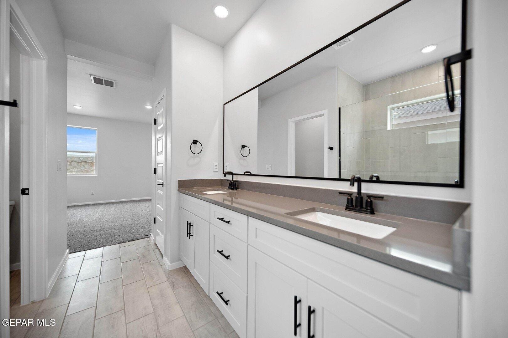 13957 Thunder Sky Avenue. El Paso, TX 79928