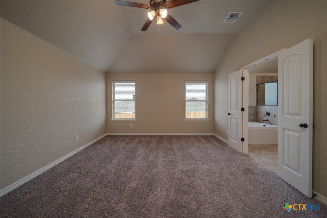 614 Bobby Lou Lane. Copperas Cove, TX 76522