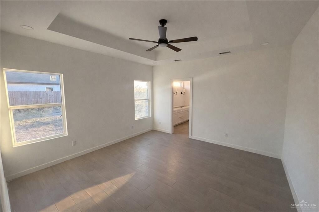 2809 N Alyna Avenue. Edinburg, TX 78541