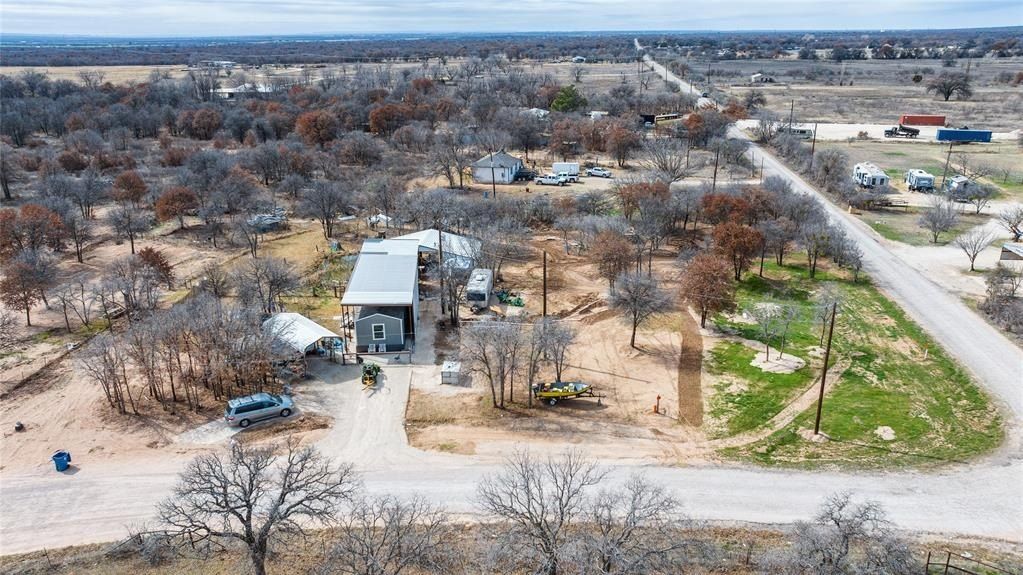 11021 County Road 343. Hawley, TX 79525