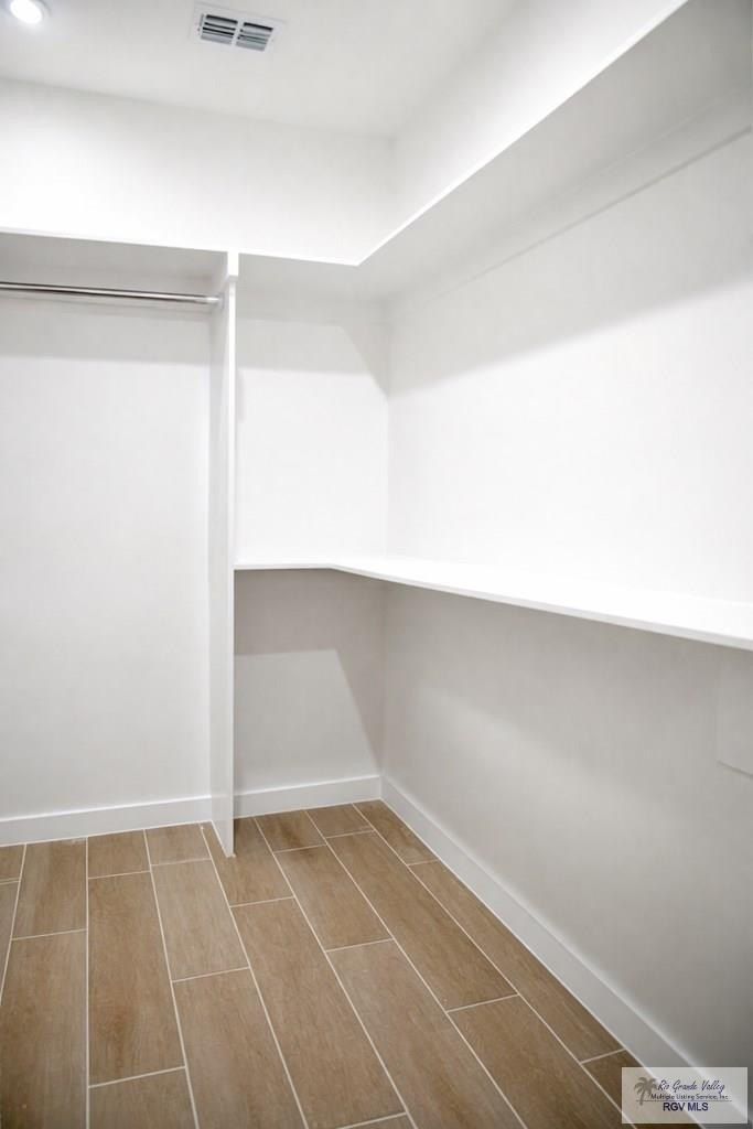 9177 Alamosa Dr. Brownsville, TX 78520