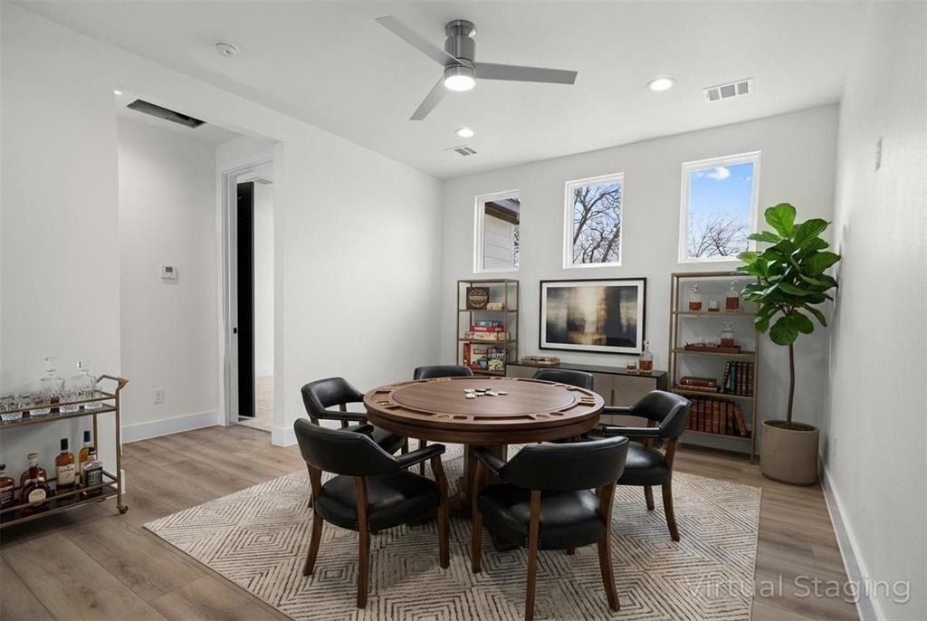 6511 Kemrock Drive. Dallas, TX 75241