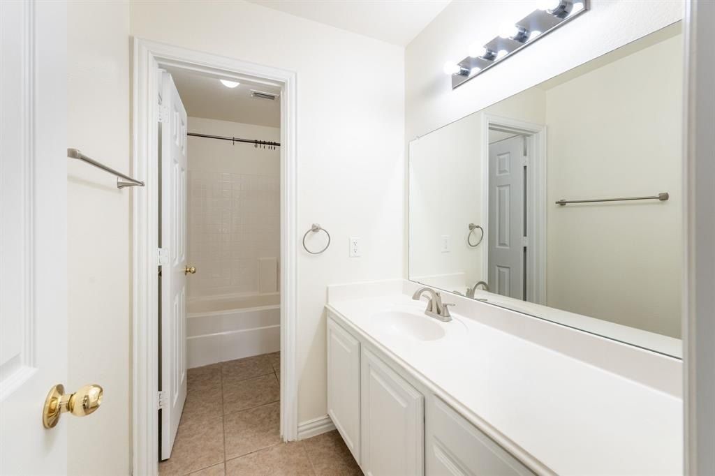 4102 Stone Haven Drive. Garland, TX 75043