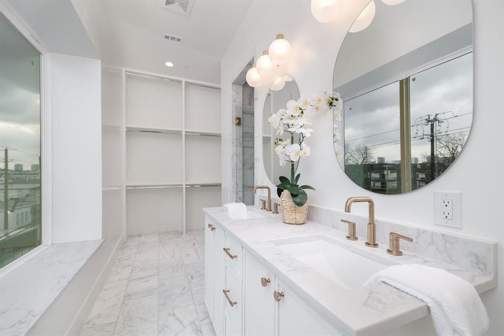 3053 Wycliff Avenue. Dallas, TX 75219