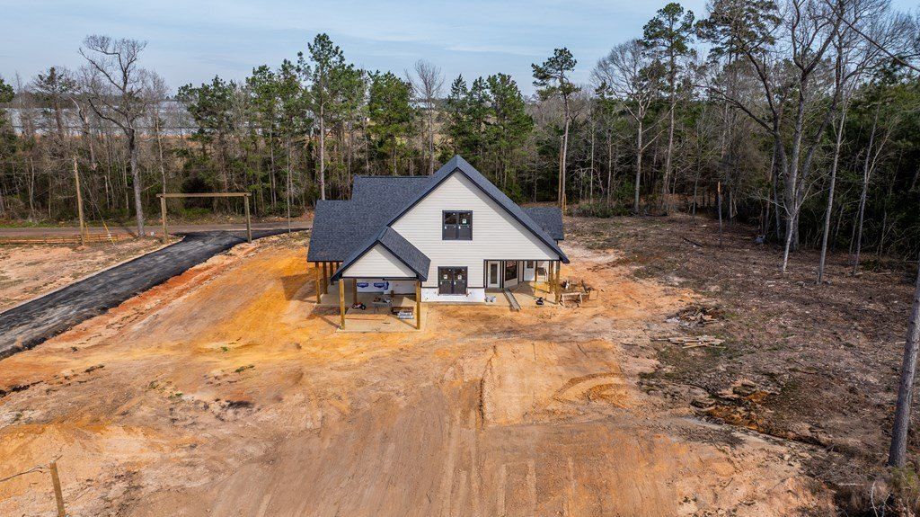 121 Timber Crossing Dr. Garrison, TX 75946