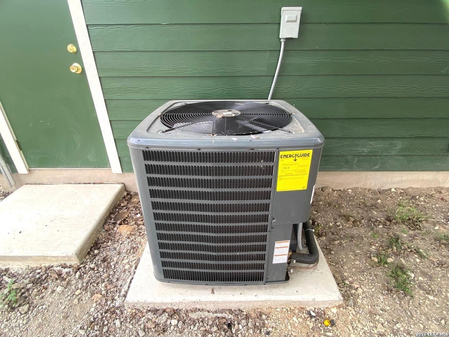 723 S San Bernardo Ave. San Antonio, TX 78237