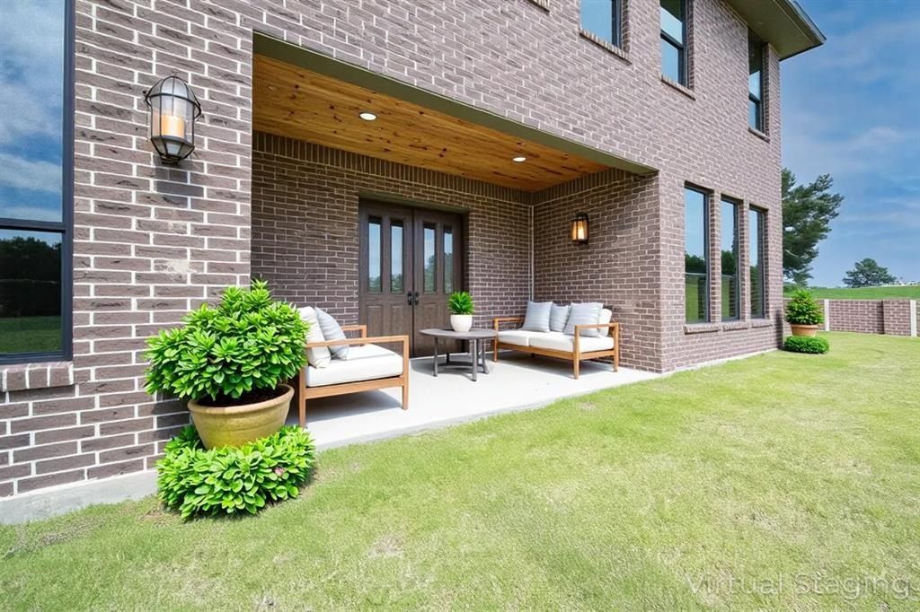 101 Crepe Myrtle. Corsicana, TX 75109