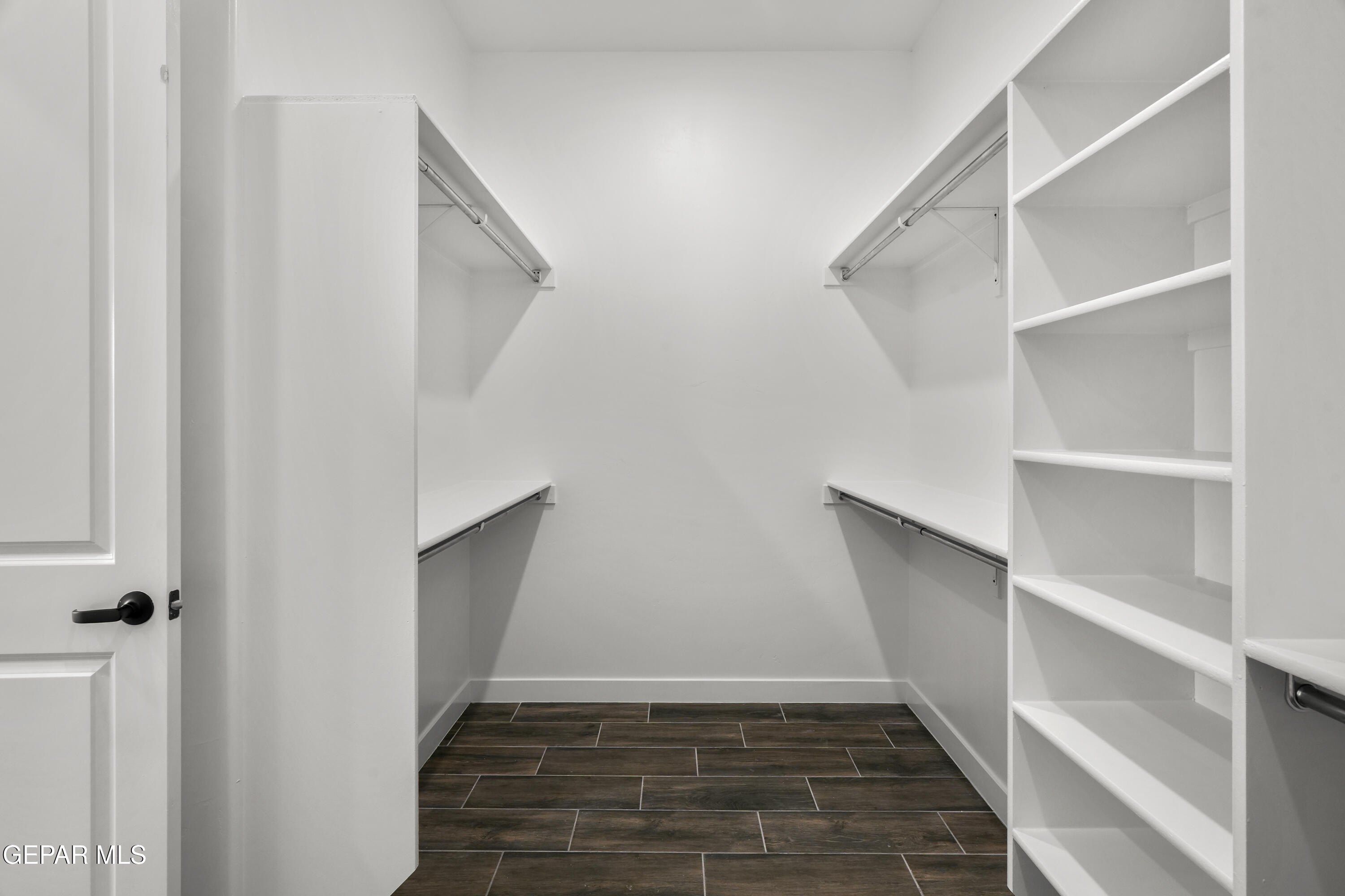 600 Curleaf Court. Horizon City, TX 79928