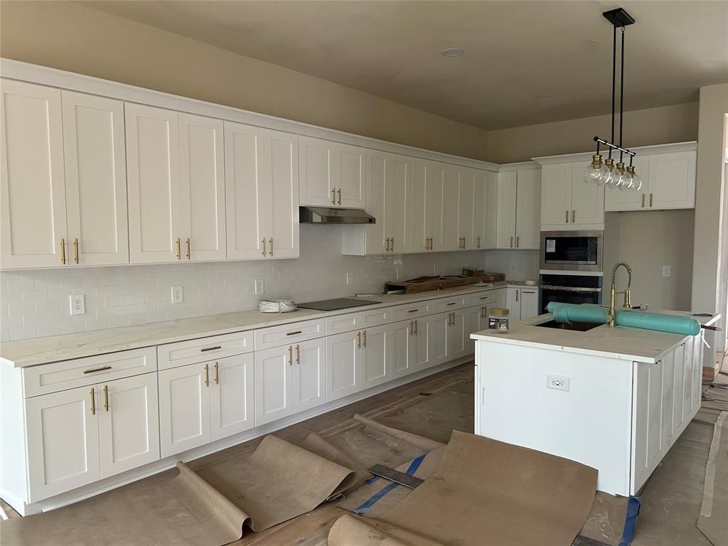 4712 Walnut Street. Flower Mound, TX 75028