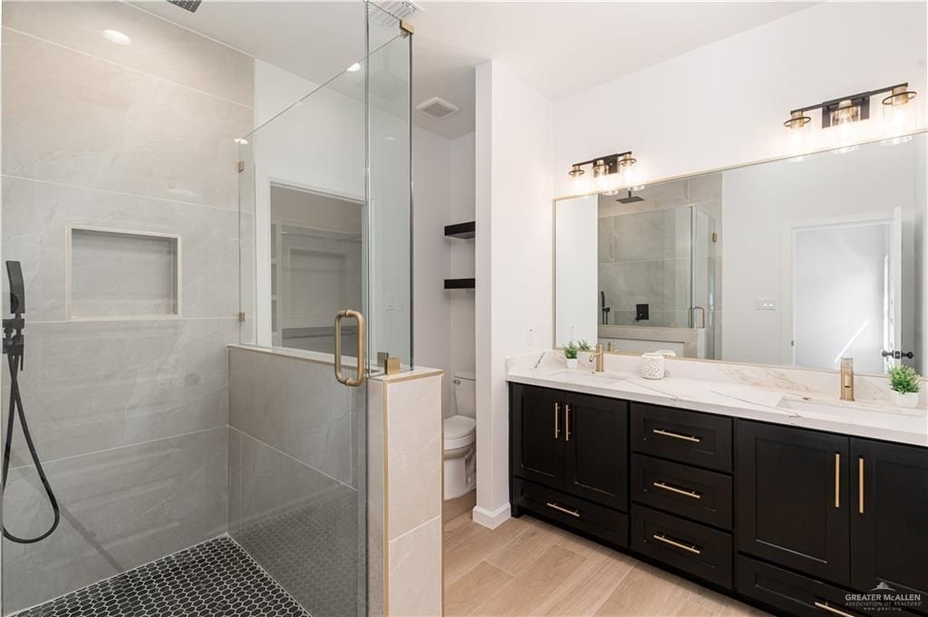 1706 Foxtail Street. Donna, TX 78537