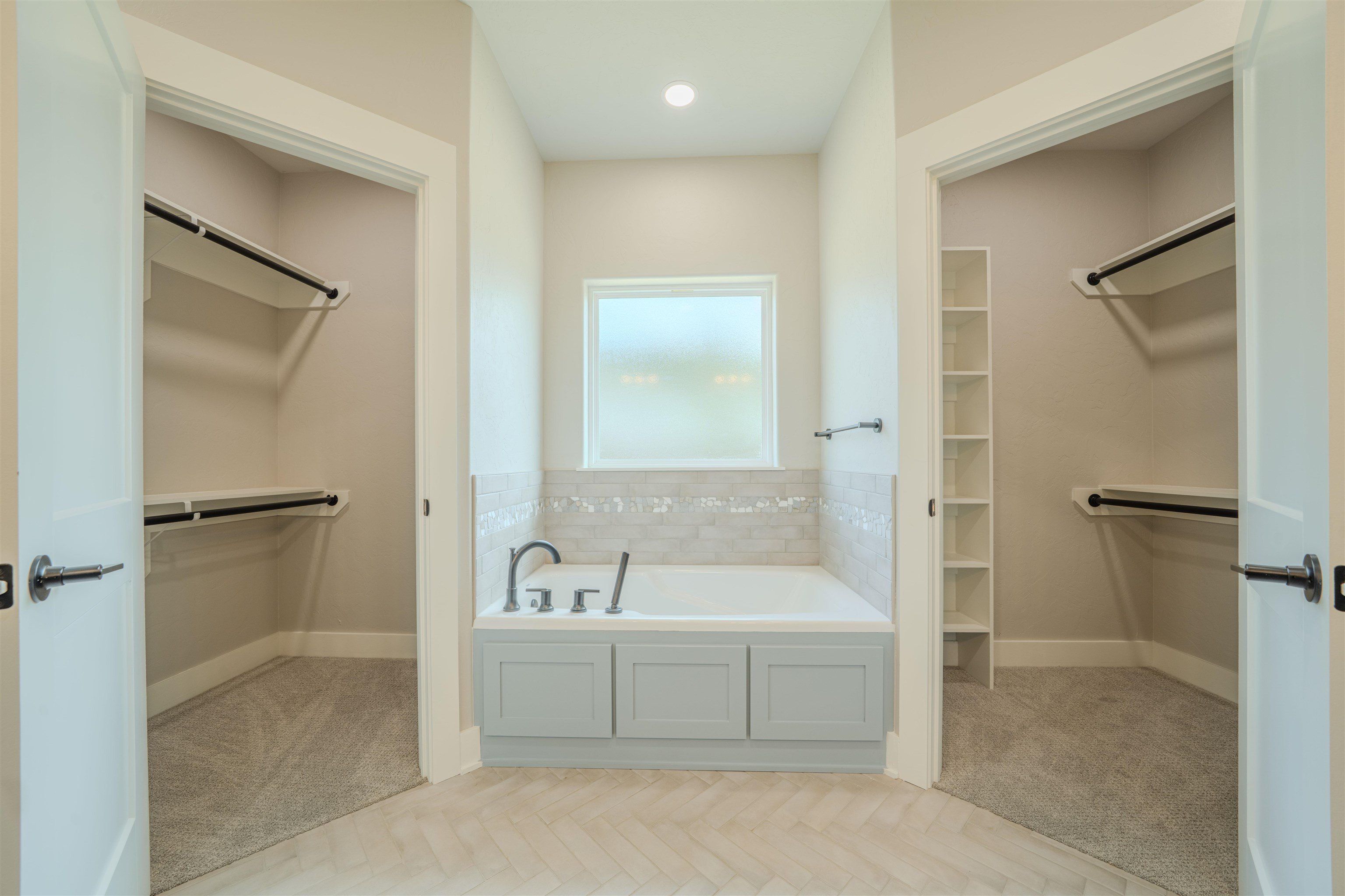 2941 E Carrie Ln. Longview, TX 75605