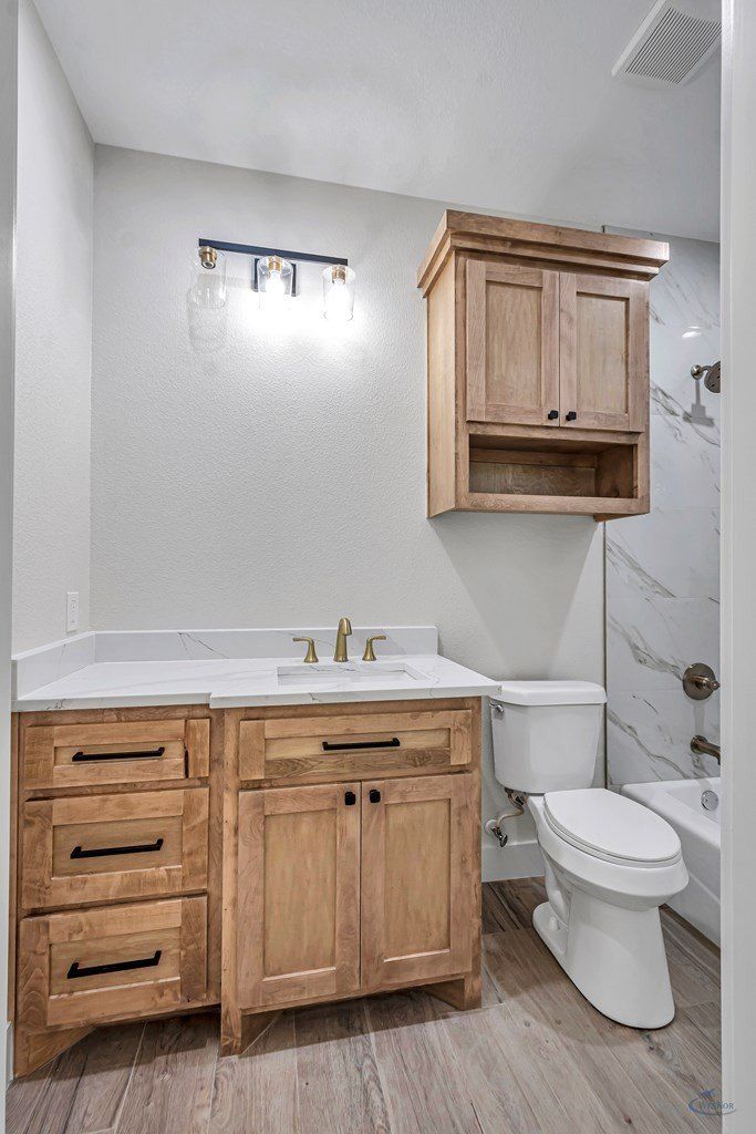 2815 S County Rd 1092. Midland, TX 79706