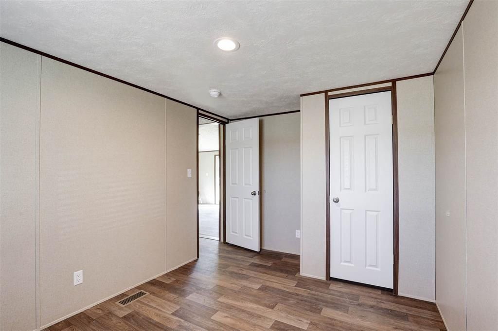 459 County Road 4854. Newark, TX 76071