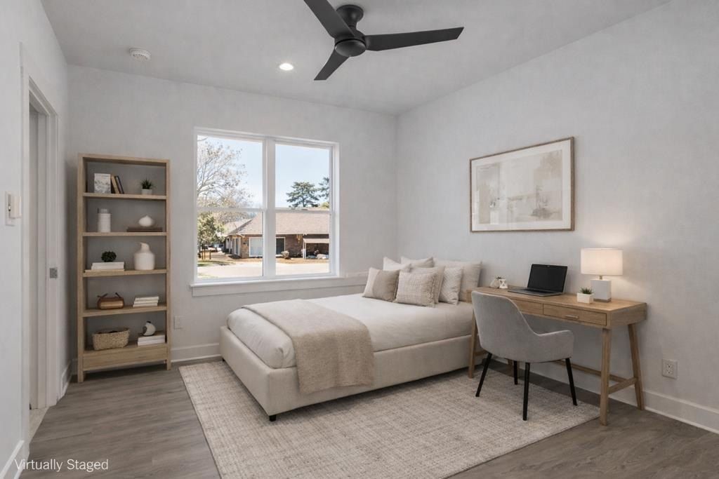 825 Village Gate Circle. Nacogdoches, TX 75961