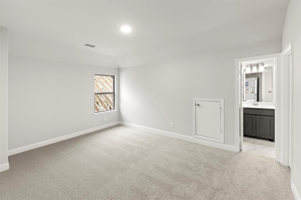 721 Phoenix Lane. McKinney, TX 75072