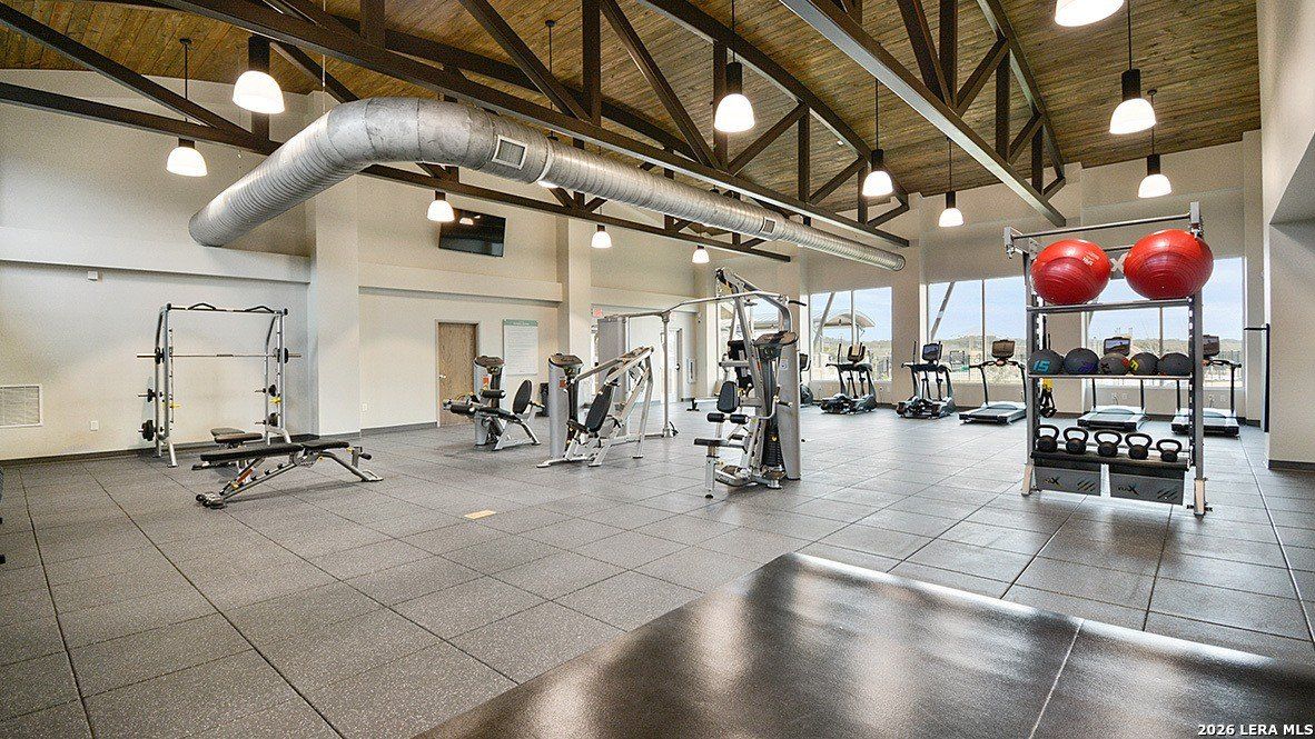 5040 Pitch Mark. San Antonio, TX 78261