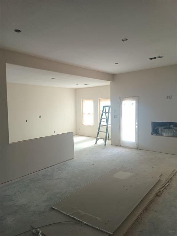 105 Harbour Town Drive. Graford, TX 76449