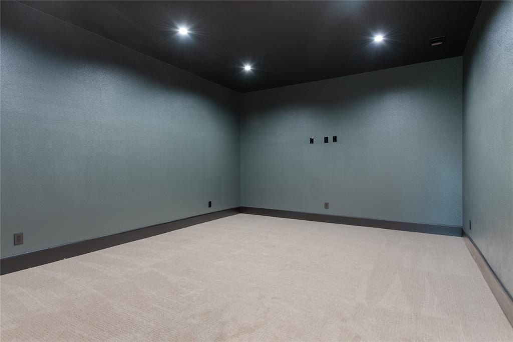 4417 Overlook Ridge. Flower Mound, TX 75022