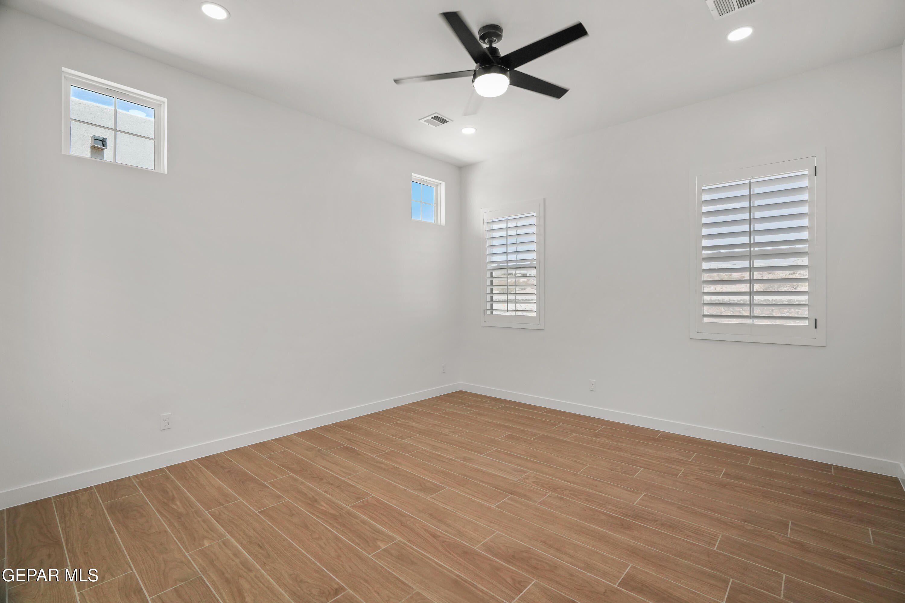 14429 Dune Flower Parkway. Horizon City, TX 79928