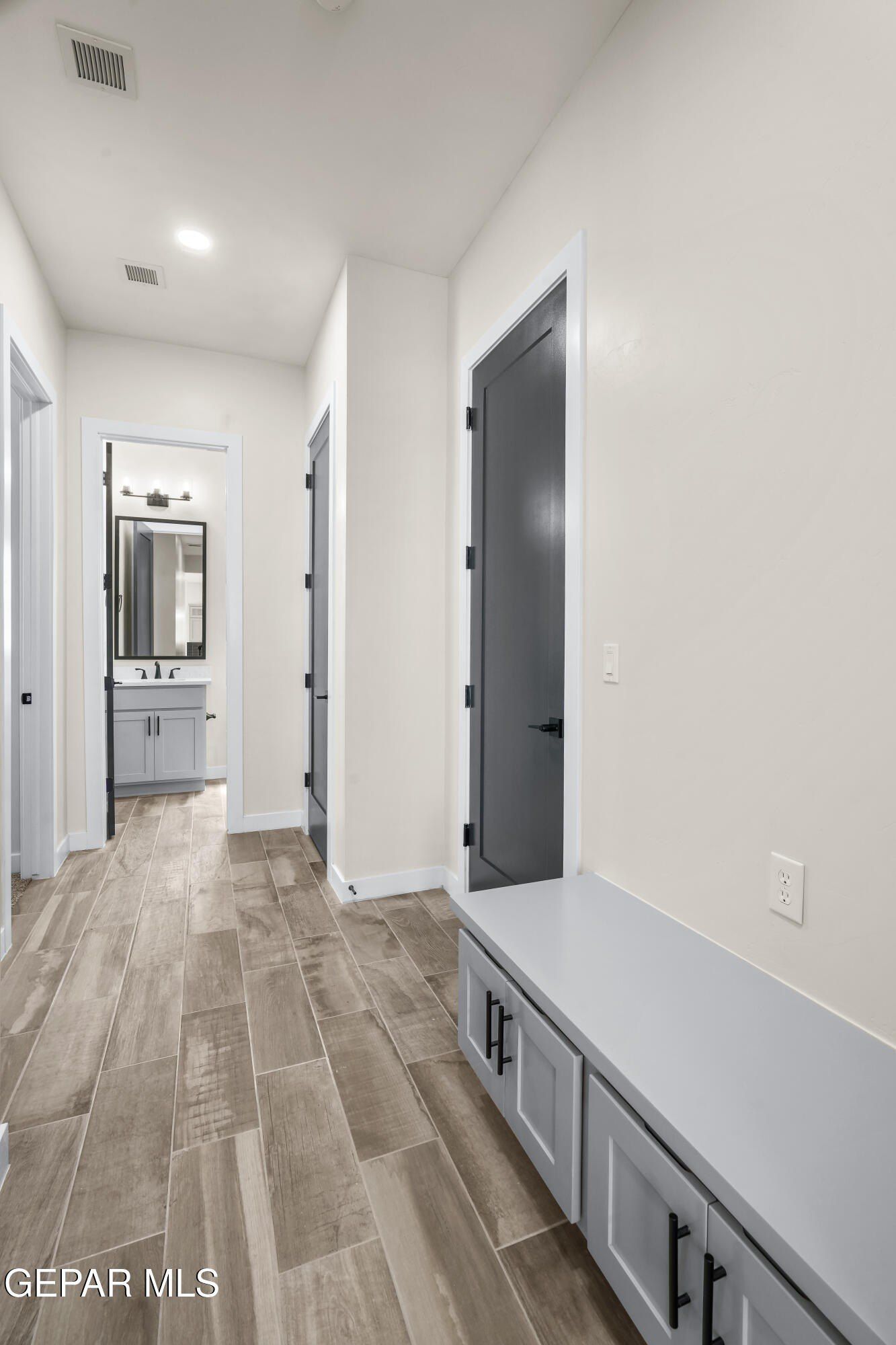 516 Bluegruff Street. Horizon City, TX 79928