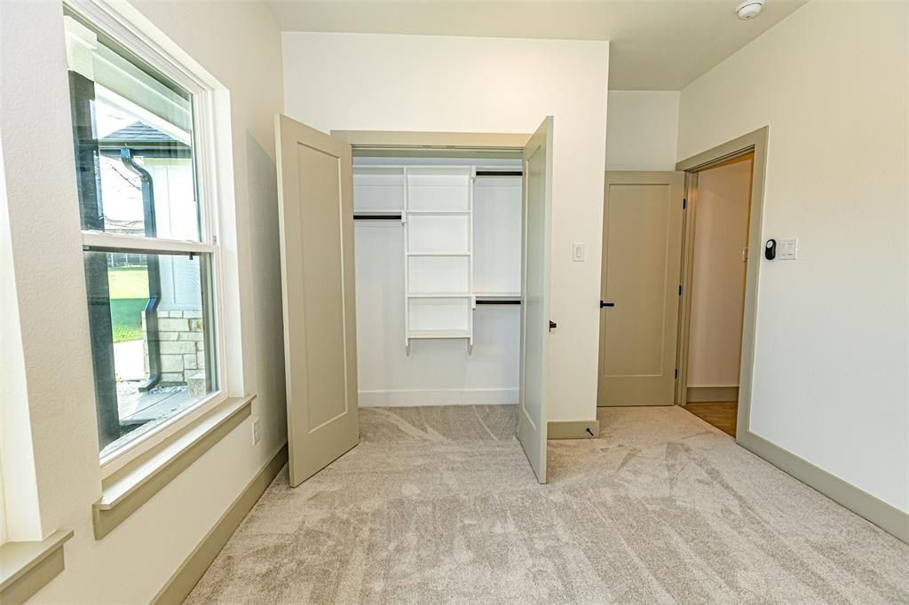 201 Grandview Street. Cleburne, TX 76031