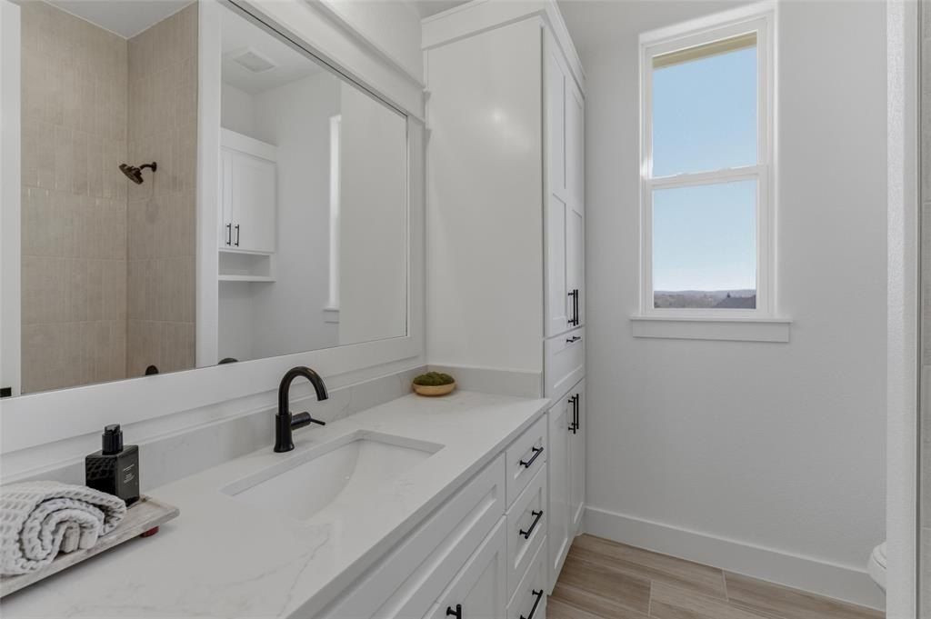 1038 Deer Island Court. Azle, TX 76020