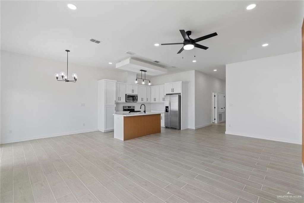 2408 Cardinal Drive. Weslaco, TX 78599