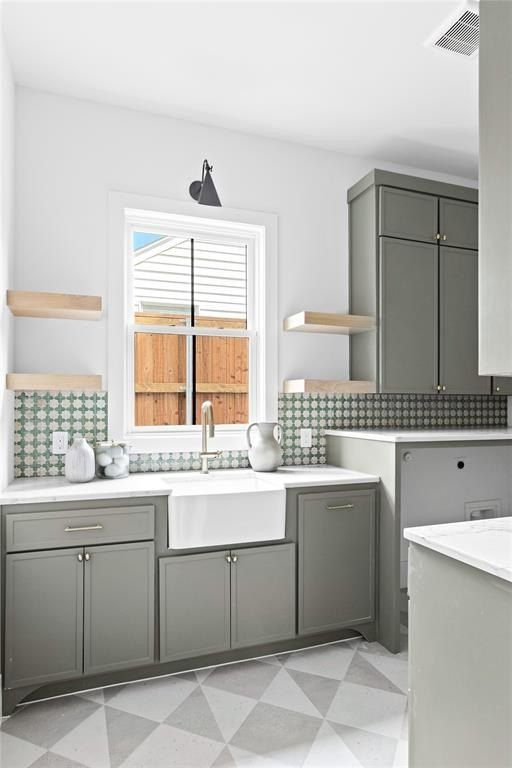 8703 Redondo Drive. Dallas, TX 75218