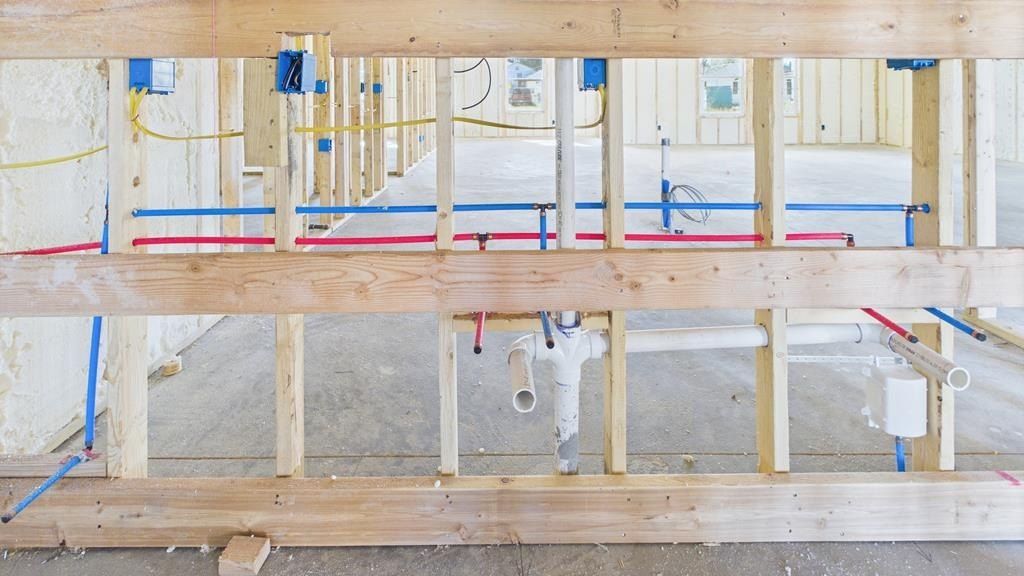 503 Dwight. Monahans, TX 79756