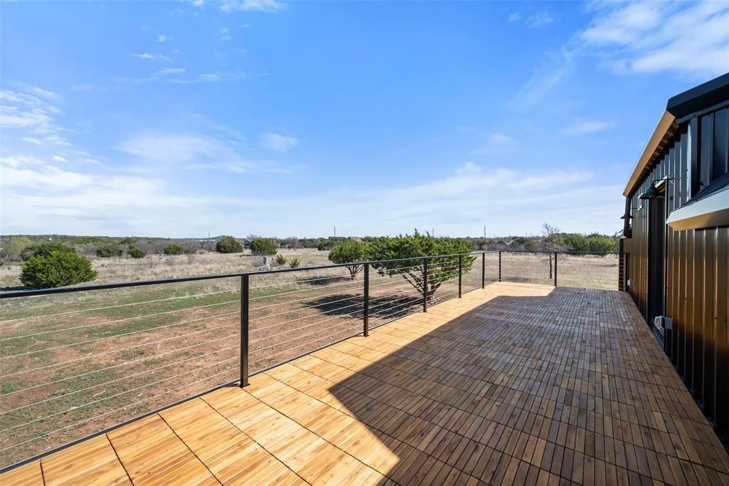 1053 Bluff Creek Drive. Strawn, TX 76475
