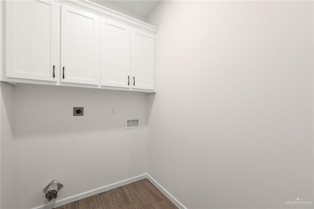 2217 Blue Sky Street. Weslaco, TX 78596