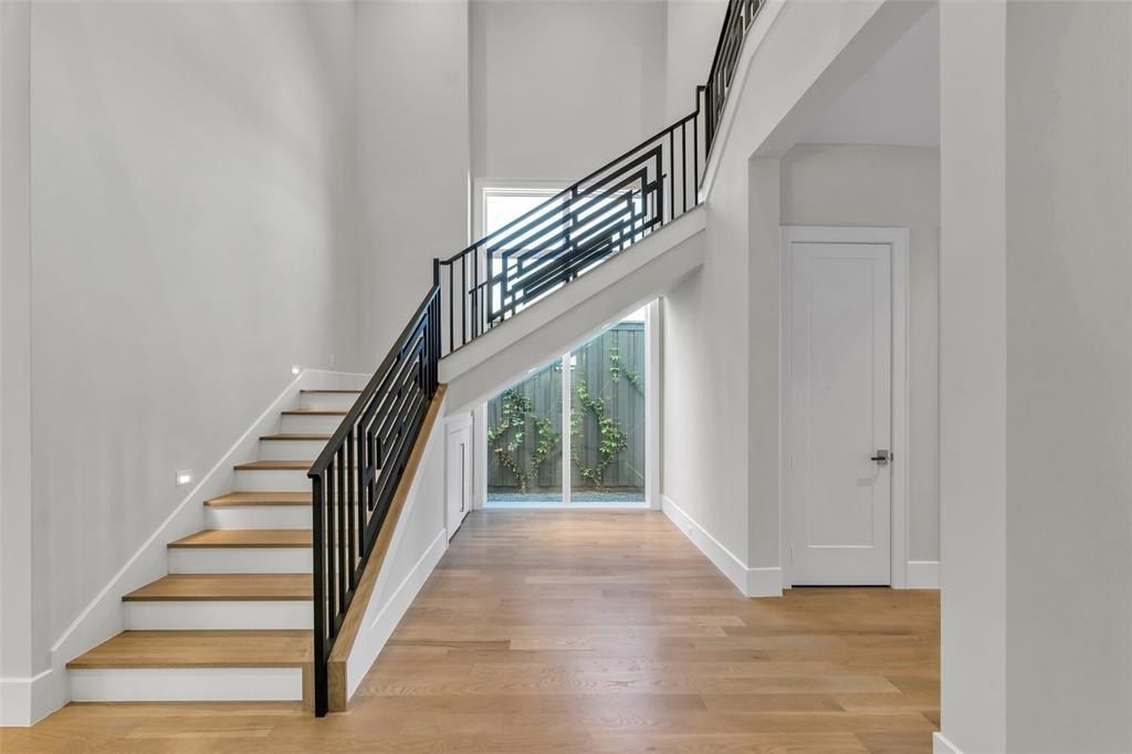 35 Elk Stone Drive. Dallas, TX 75248