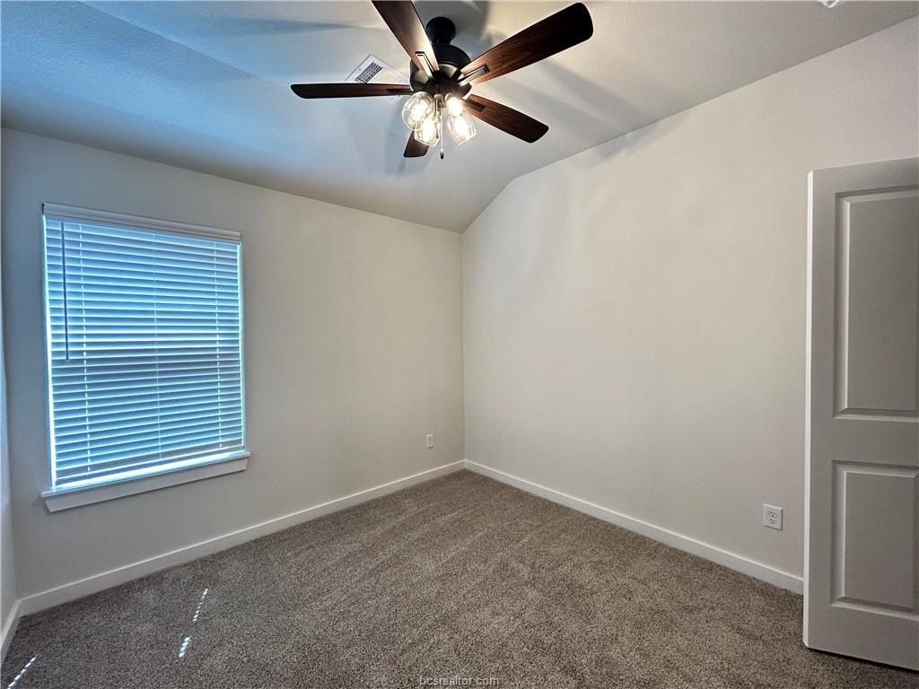 2857 Messenger Way. Bryan, TX 77803