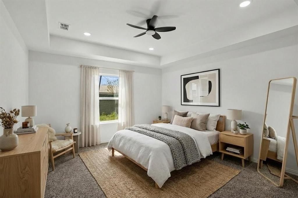 121 Loon Bay Drive. Gun Barrel City, TX 75156