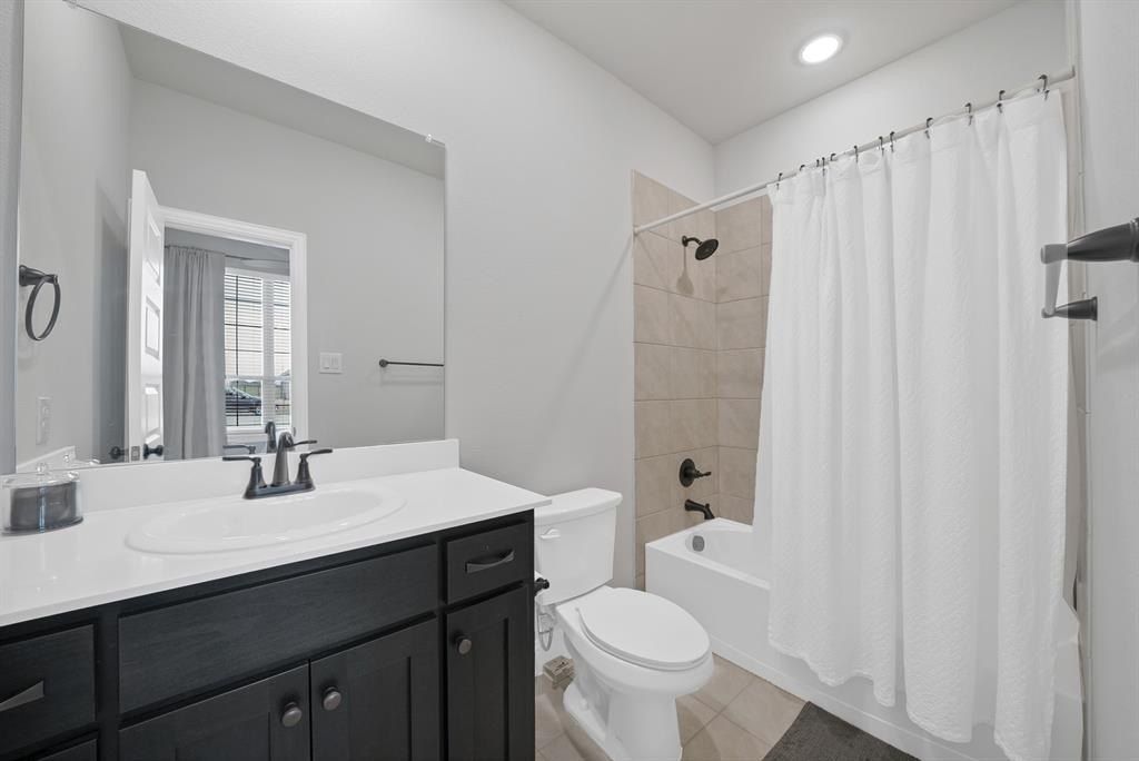 6612 Woodley Court. Forney, TX 75126