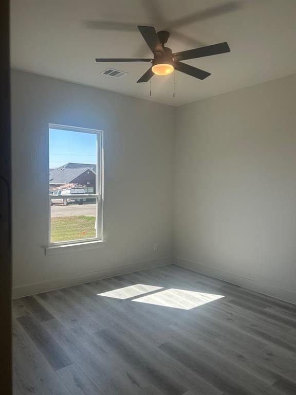 323 Lakecrest Drive. Lakewood Village, TX 75068