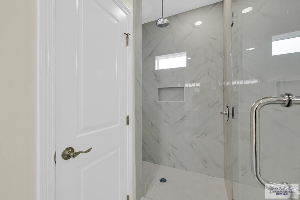 6277 King Palm. Brownsville, TX 78521