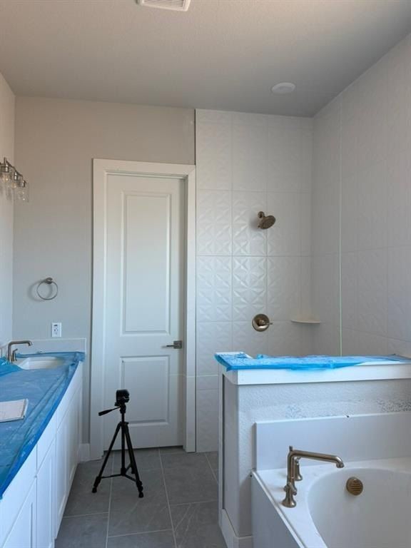 1460 Julian Drive. Van Alstyne, TX 75495