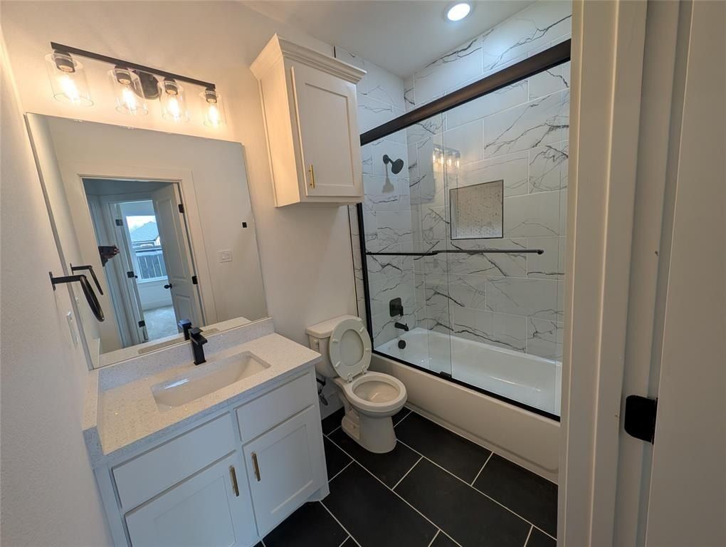 1890 Johnson Street. Greenville, TX 75401