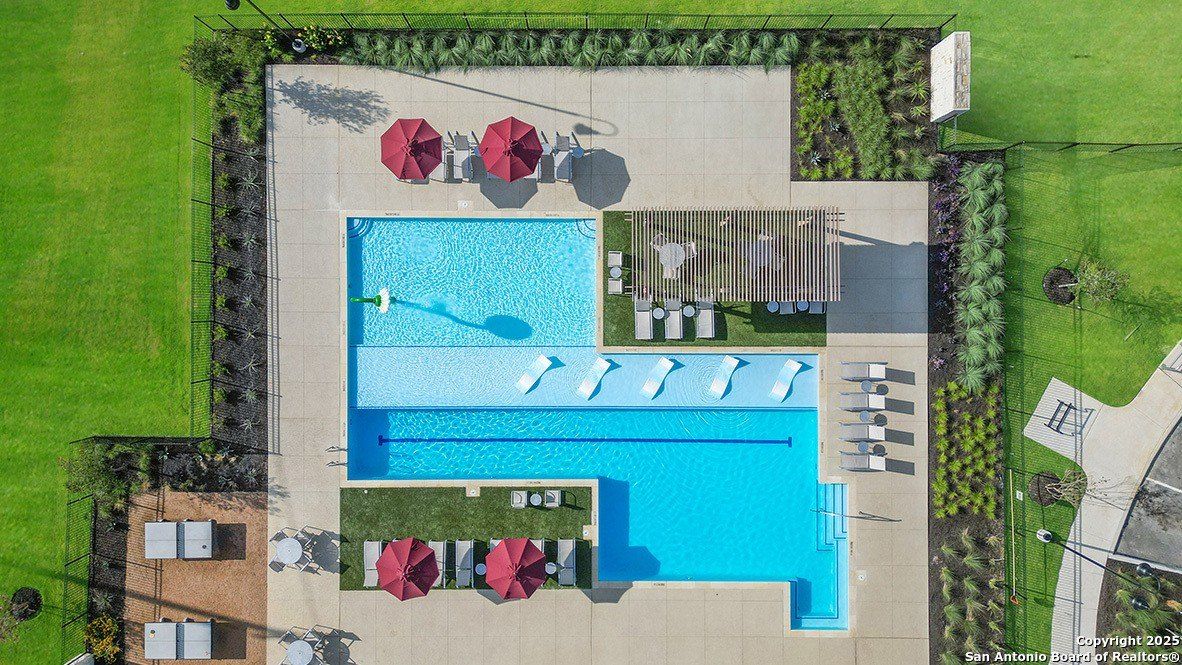 10758 Dazzle. San Antonio, TX 78252